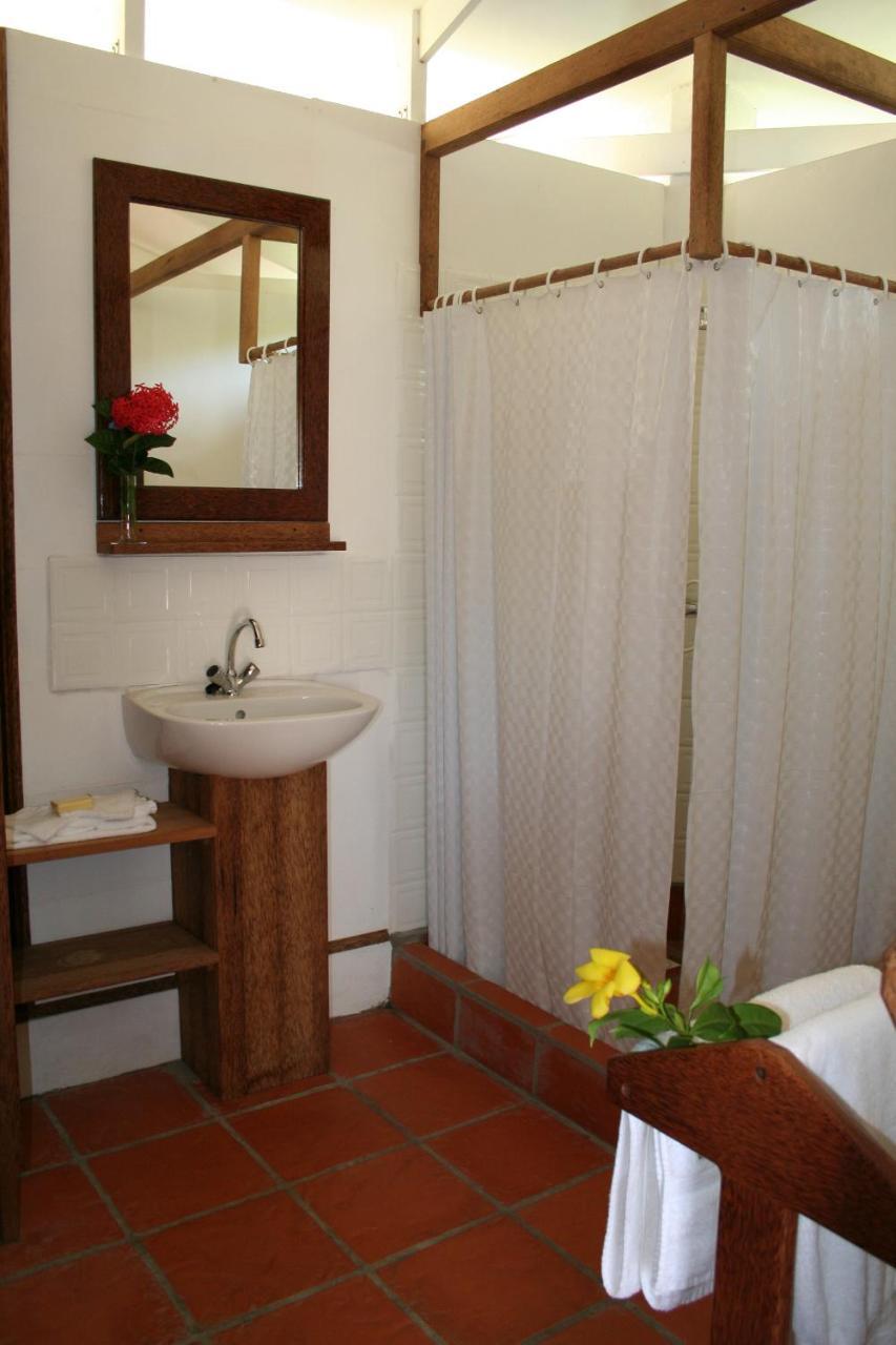 Statia Lodge Oranjestad  Buitenkant foto